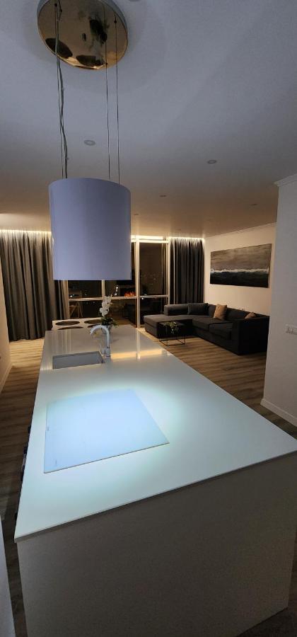 Durres City Apartment, City Center & Close To The Beach Ngoại thất bức ảnh