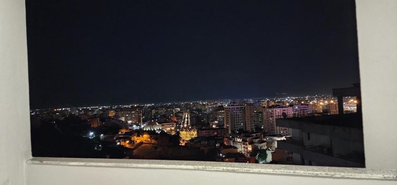 Durres City Apartment, City Center & Close To The Beach Ngoại thất bức ảnh