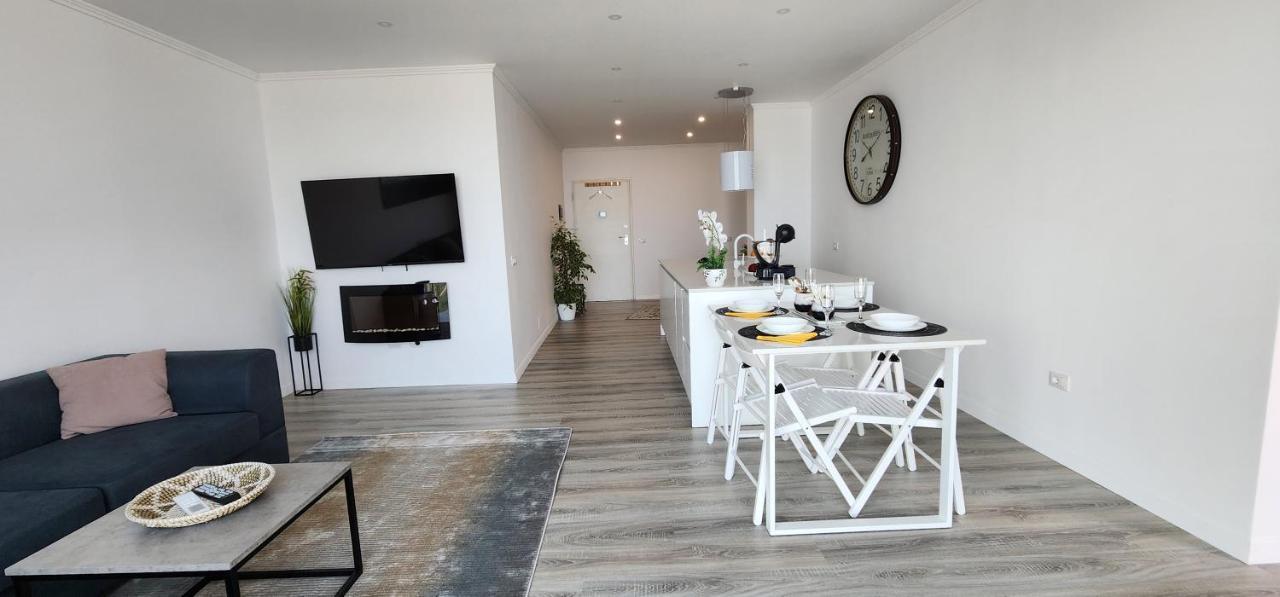 Durres City Apartment, City Center & Close To The Beach Ngoại thất bức ảnh